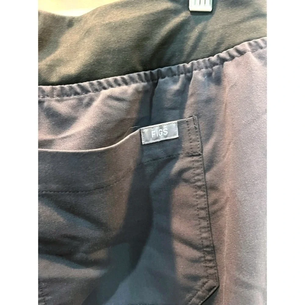 FIGS Yola Skinny Scrub Pants Women's Size Large Charcoal Gray Pink Drawstring - Picture 6 of 6